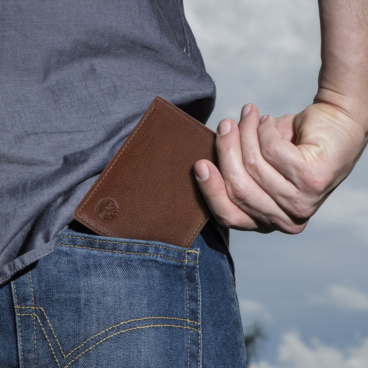 Timberland Men's Leather RFID Blocking Passcase Security Wallet